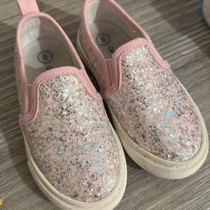 Cat and Jack Size 8 Pink sparkle Shoes